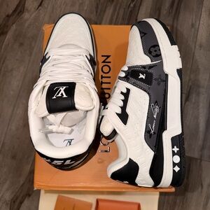 Louis Vuitton Black and White Monogram Sneakers